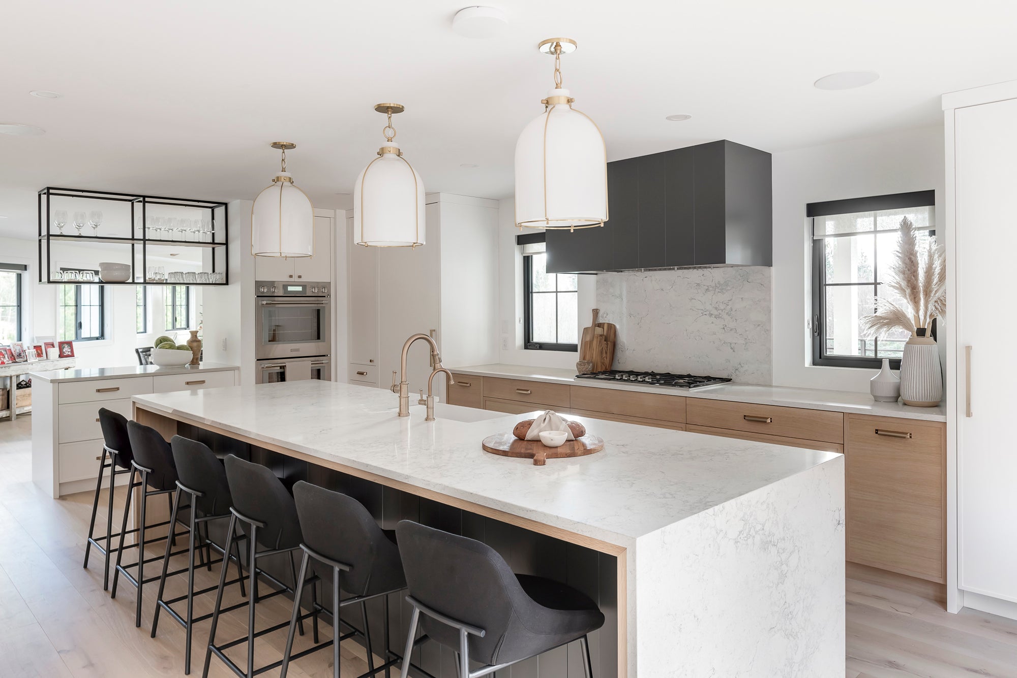 Modern Farmhouse Kitchen AR Interiors Inc
